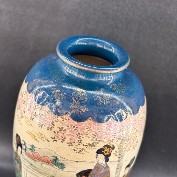 Satsuma Style Asian Vase Geisha Girls Hand Painted Teal & Gold 9” - Picture 6 of 9
